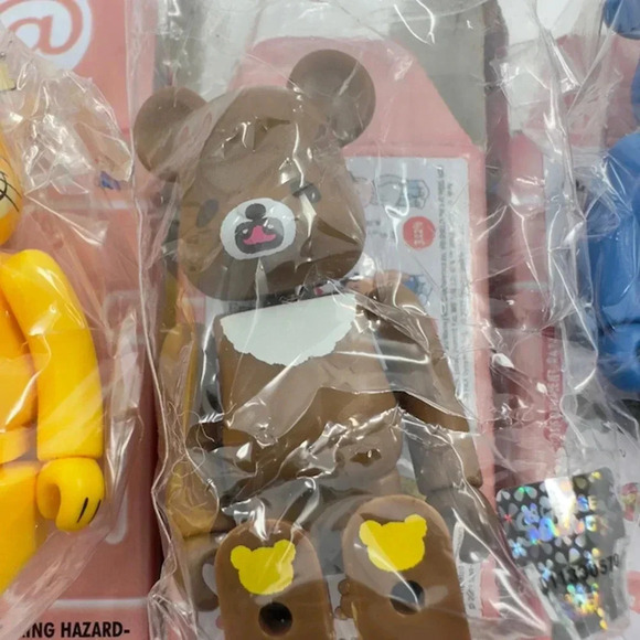 NEW Set Of 4 Bearbrick Series 45 Blind Box by Medicom Toy - Picture 5 of 7